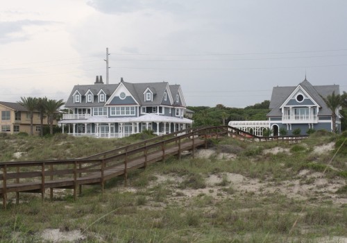 Does john grisham have a house in amelia island?